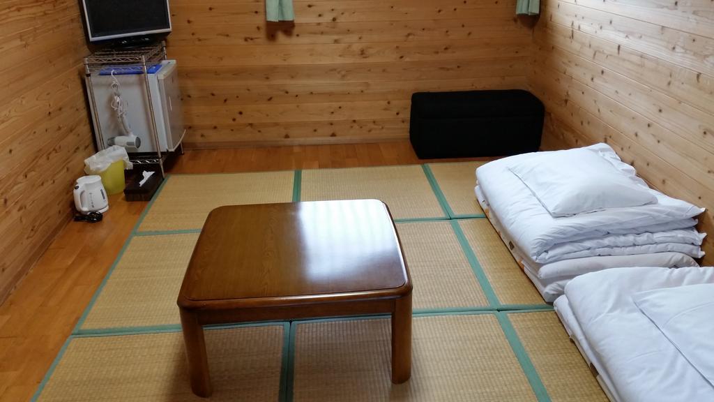 Minnsyuku Yakushimaya Yakushima  Bagian luar foto