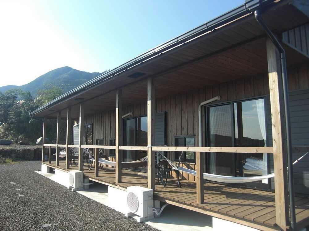 Minnsyuku Yakushimaya Yakushima  Bagian luar foto